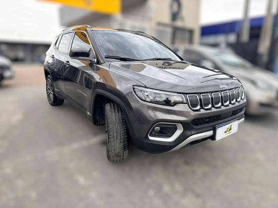 JEEP COMPASS 2.0 TD350 TURBO DIESEL LIMITED AT9 JEEP COMPASS 2.0 TD350 TURBO DIESEL LIMITED AT9